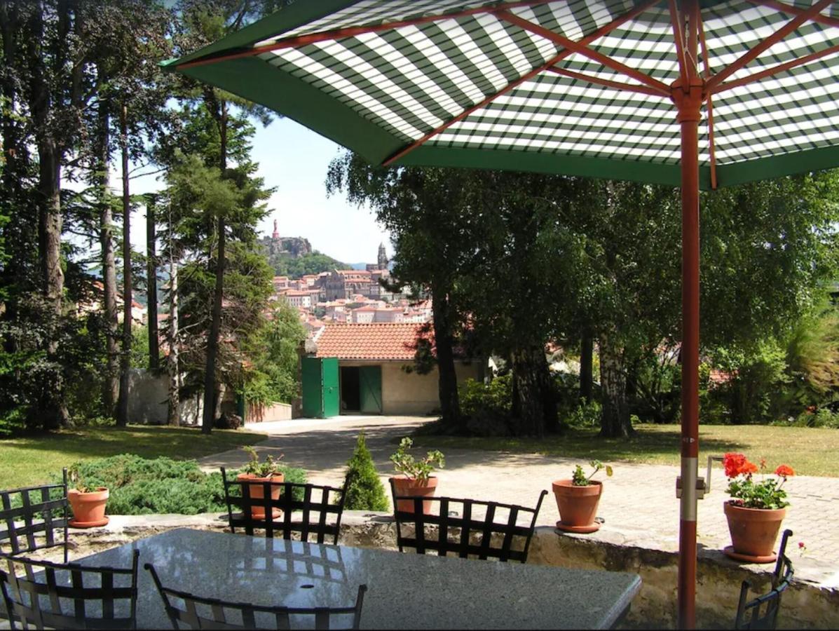 Villa La Maison de Mireille Le Puy-en-Velay Exterior foto